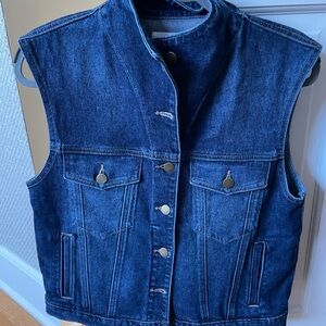 Evereve Connor Denim Sleeveless Vest NWT medium